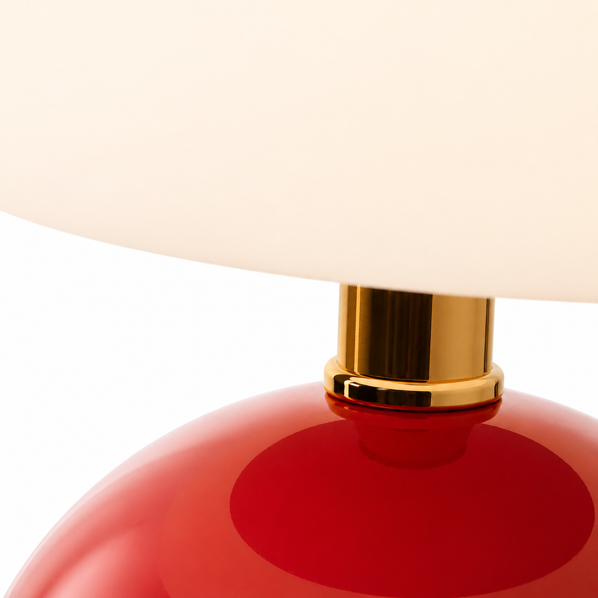 Lampe de chevet minimaliste colorée