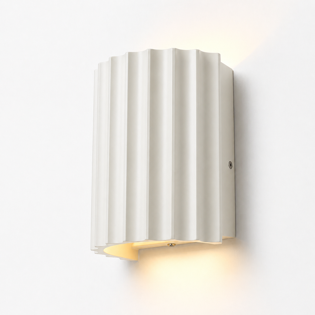 Lampe de chevet murale aluminium demi cylindre