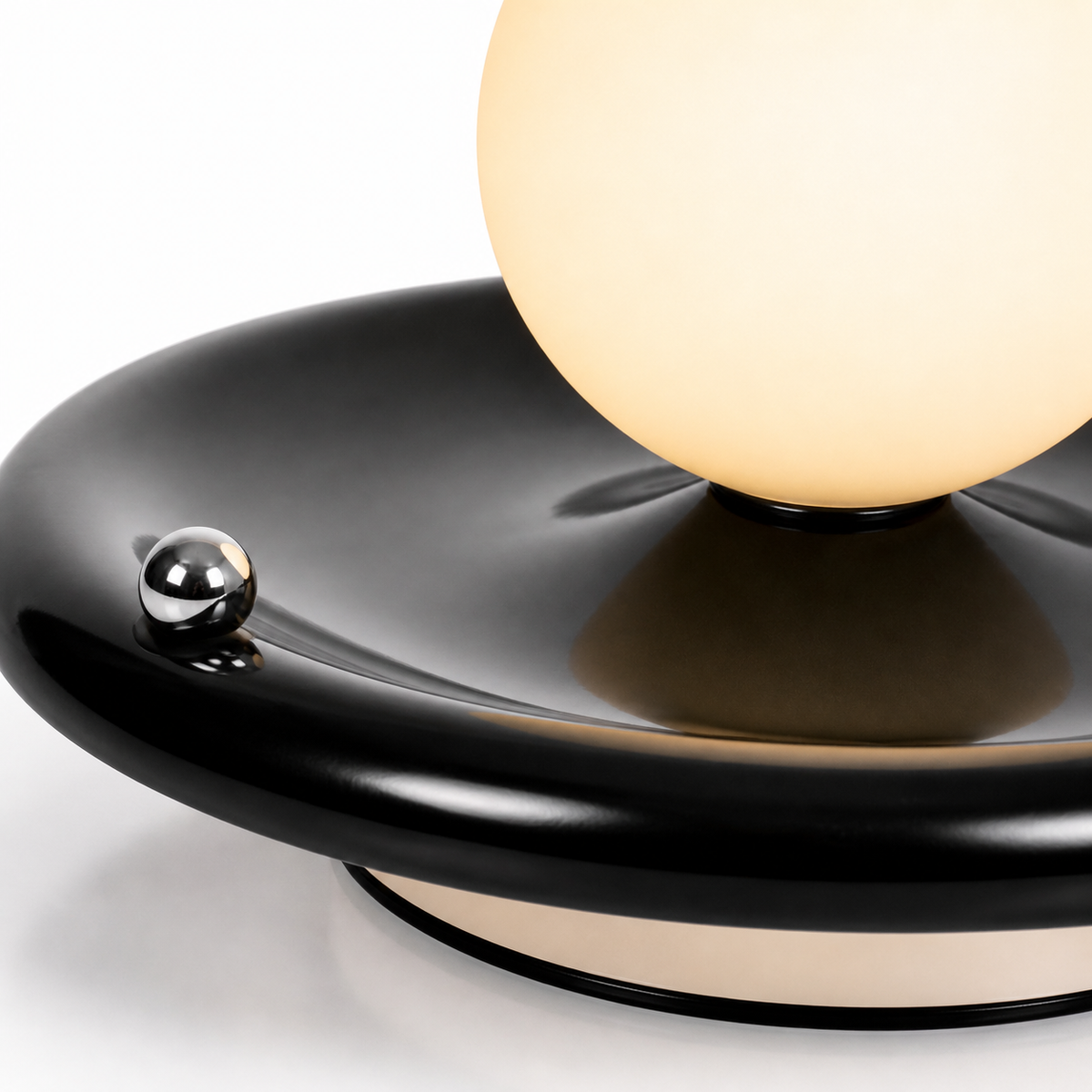 Lampe de chevet design sphère